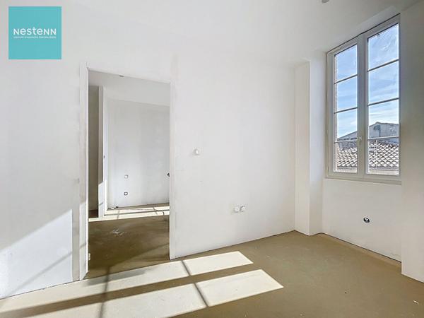 Appartement T2 avec balcon et parking, centre Villefranche De Lauragais