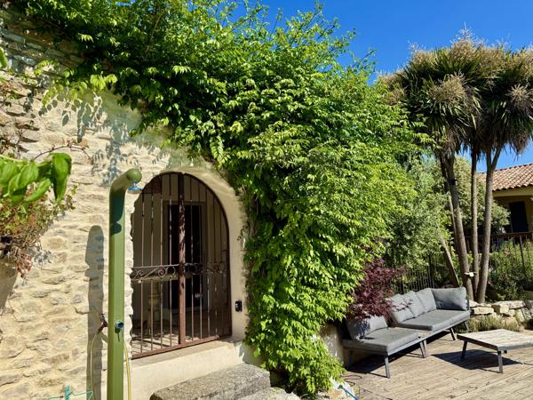 Villa contemporain à 2 pas du village