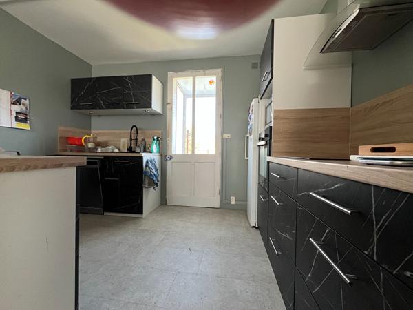 Maison mitoyenne Fontenay Le Comte