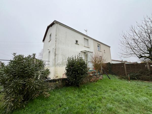Maison mitoyenne Fontenay Le Comte