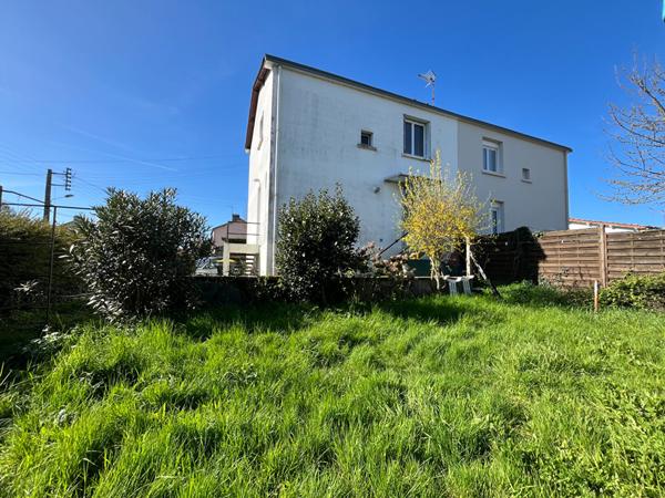 Maison mitoyenne Fontenay Le Comte