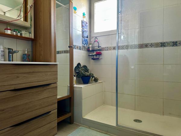 Maison 5 pièces sur parcelle de 255 m2