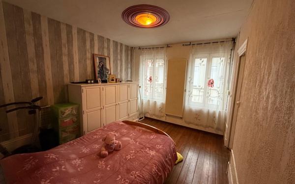 Maison à vendre    5 pièces •  Saint-Quentin