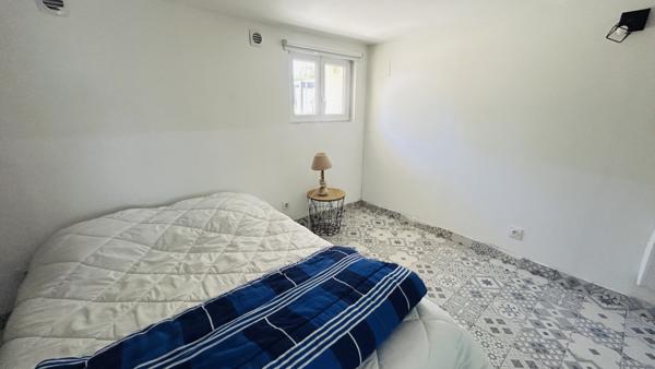 Immeuble
         6 pièces
        - 89 m² 314 500 € *