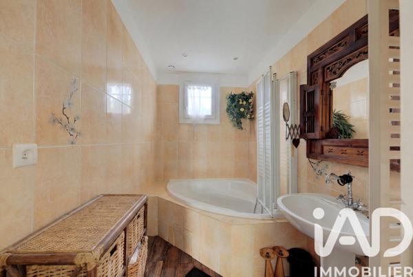 Maison à vendre 5 pièces 121 m² Chalifert