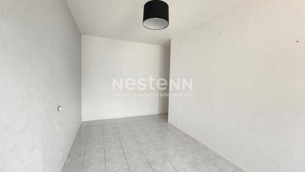 Appartement 3 chambres, gararge , cave et place de parking coeur Fontenay le Comte