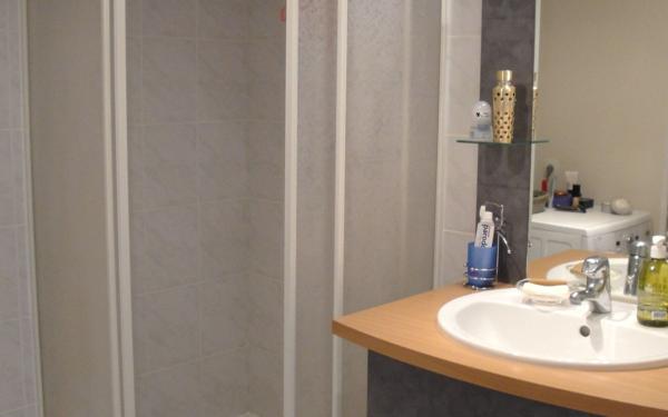 Appartement à vendre    2 pièces • 50 m2 Périgny