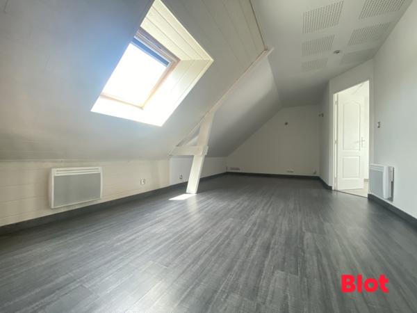 Maison 6 pièce(s)