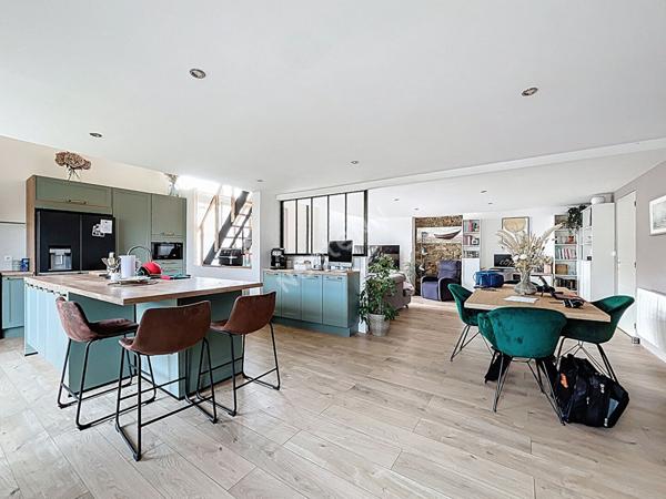 Maison à vendre - 6 pièces Montaigu Vendée