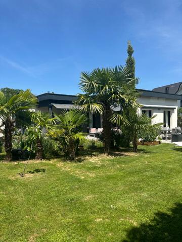 bois guillaume Maison moderne toit plat 150m² plein pied jardin 750m² garage 3 chambres suite parentale DPE B quartier collège leonard de vinci