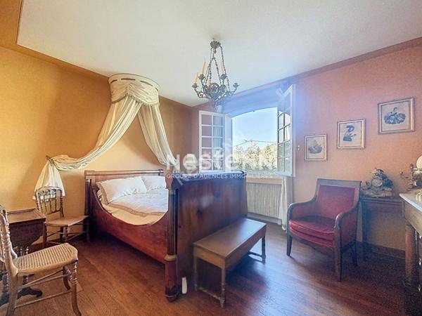 A vendre maison 7 pièces de 150 m² avec jardin de 700 m² à Sisteron