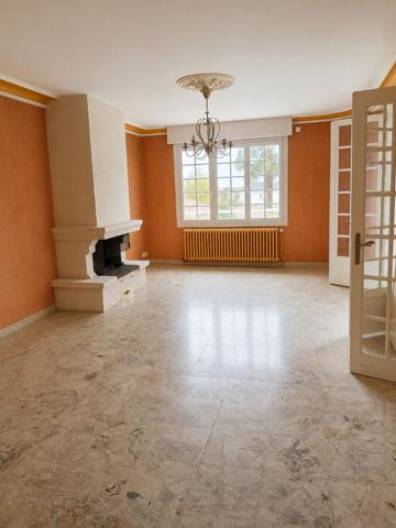 Bel appartement 3 chambres avec belle terrasse/véranda, Vaire 85150