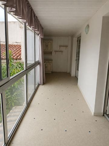 Bel appartement 3 chambres avec belle terrasse/véranda, Vaire 85150