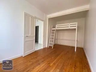Appartement à louer 1 pièce 30.41m²