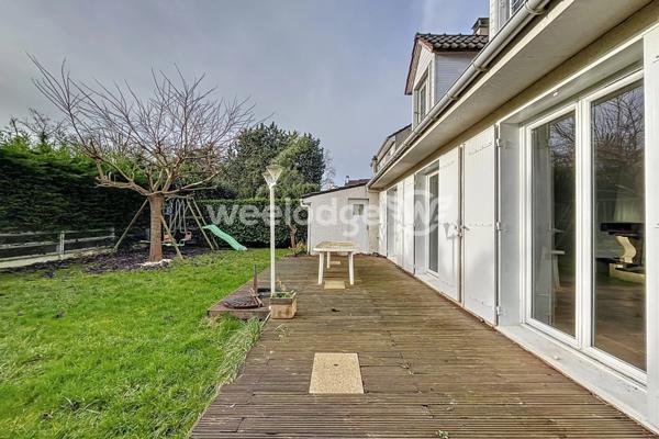 Maison à vendre 7 pièces de 144,83 m² à Andrésy