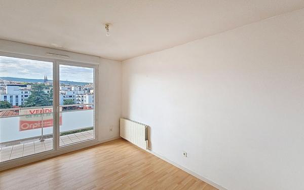 Appartement à vendre    2 pièces •  Clermont-Ferrand