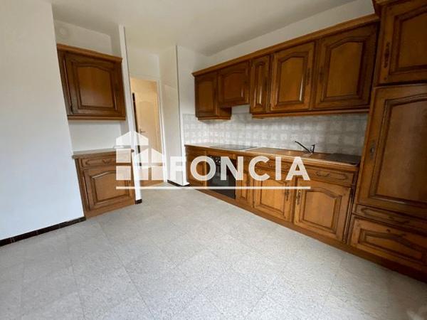 Location Appartement 2 pièces 53.3 m² - RESIDENCE LES ARCHERS Rethel 08300