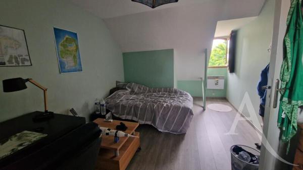 Maison Buchelay de 4 chambres et 448m² de Terrain