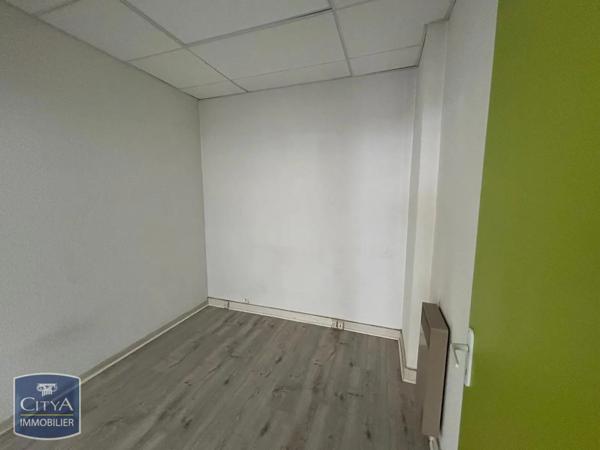 Local commercial à vendre 75m²