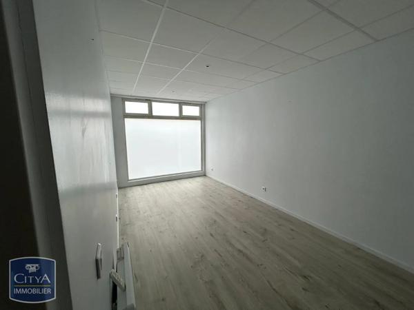 Local commercial à vendre 75m²