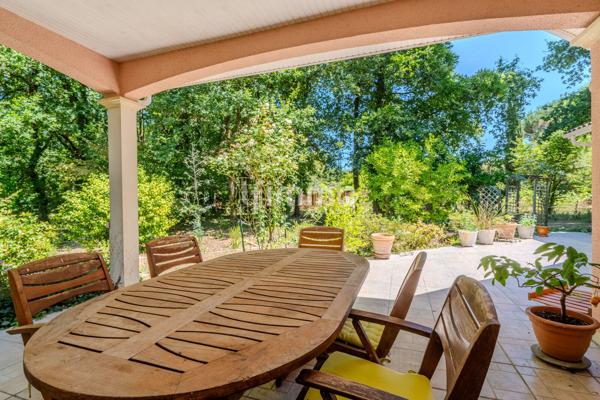 Maison de 134 m² sur une parcelle de 1,2 hectare.