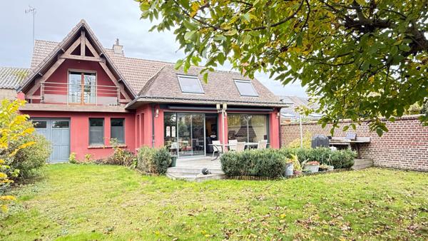 NOAILLES PROCHE... MAISON 6 PIECES, SEJOUR TRIPLE, 3 CHAMBRES, DOUBLE GARAGE, JARDIN