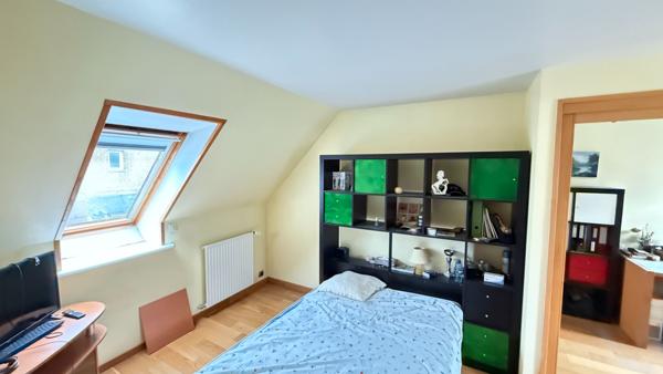 NOAILLES PROCHE... MAISON 6 PIECES, SEJOUR TRIPLE, 3 CHAMBRES, DOUBLE GARAGE, JARDIN