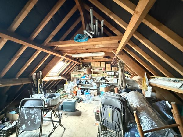 NOAILLES PROCHE... MAISON 6 PIECES, SEJOUR TRIPLE, 3 CHAMBRES, DOUBLE GARAGE, JARDIN