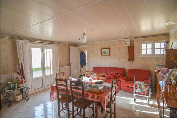 Maison Maison Familiale de 87m2 - Fort potentiel d'évolution - Quartier calme et résidentiel de "Gajac" 87 m²