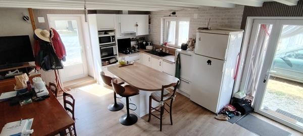 Maison à vendre 2 pièces SAINT JOUIN DE MARNES (79)