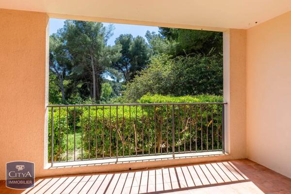 Appartement à vendre 2 pièces 32m² Six-Fours-les-Plages (83140)