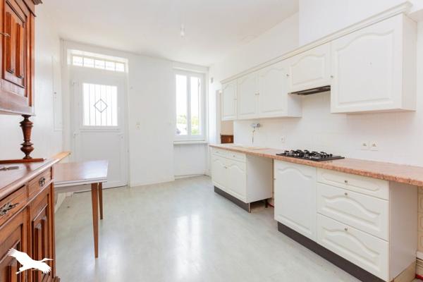 Maison à vendre 199 500 € Fleurance 5 p 114 m² DPE D