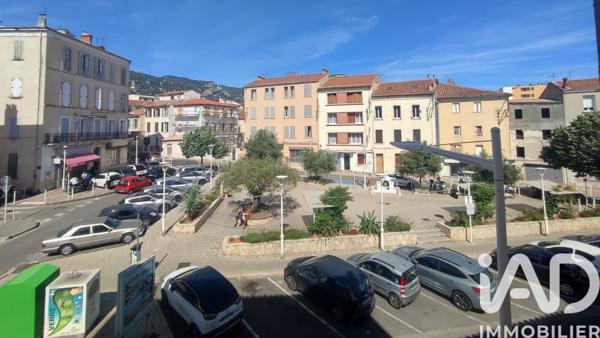 Location appartement 2 pièces 32,86 m² Toulon