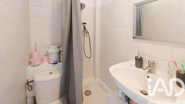 Location appartement 2 pièces 32,86 m² Toulon