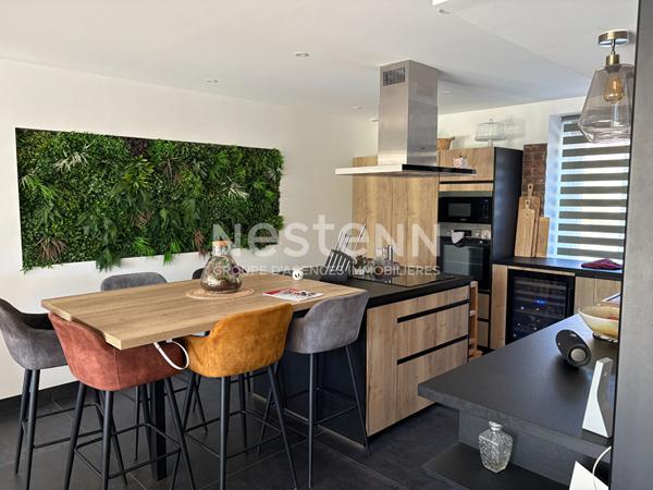 Très belle Maison de Prestige à Vendre au Coeur de Beaulieu sous Bressuire