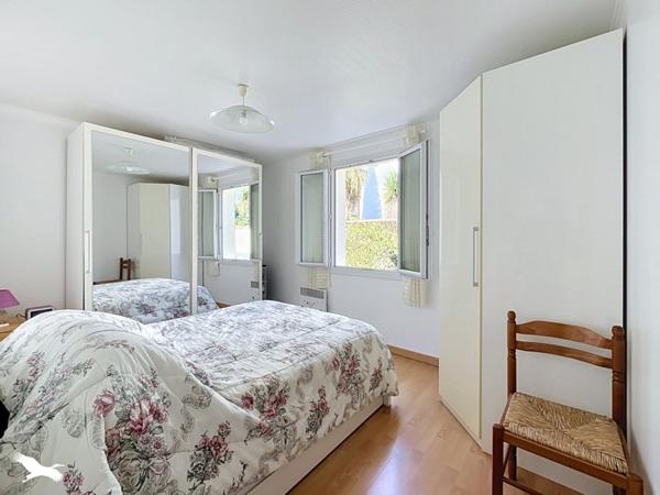 Maison à vendre 369 600 € Royan 5 p 107,4 m² DPE D