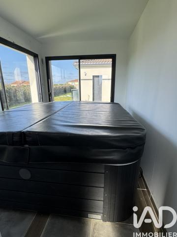 Maison à vendre 6 pièces 157 m² Montpon-Ménestérol