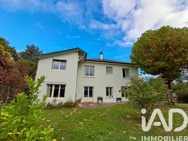 Maison à vendre 7 pièces 230 m² Pau