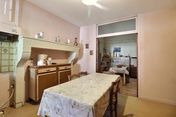 BAZAS – Maison de ville avec toit-terrasse