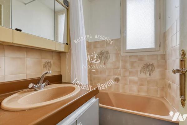 Appartement 4 pièces, 75 m2, Viroflay face à l'espace aquatique