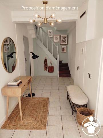 Vente                                                      Maison de ville
                        
                     2 pièces                      75 m2                     à Villeneuve-sur-Lot