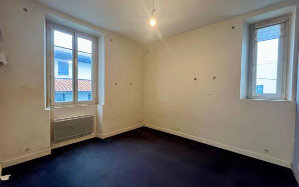 Appartement à vendre    3 pièces • 46,90 m2 Bayonne