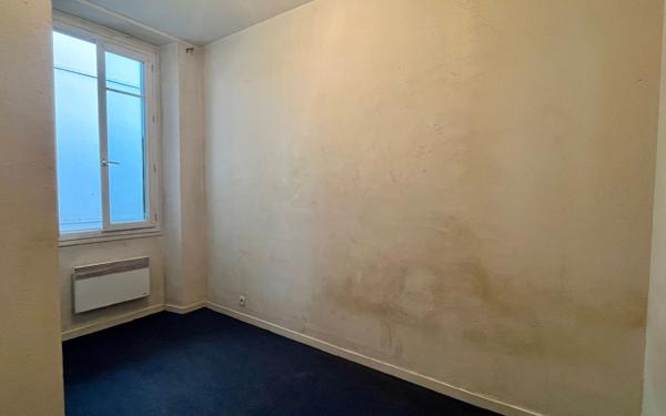 Appartement à vendre    3 pièces • 46,90 m2 Bayonne