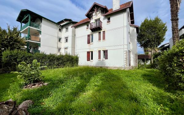 Appartement à vendre    3 pièces • 46,90 m2 Bayonne