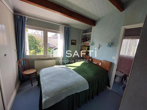 VILLA 5 PIECES A RENOVER - 128M2 - ROYAN (17200)