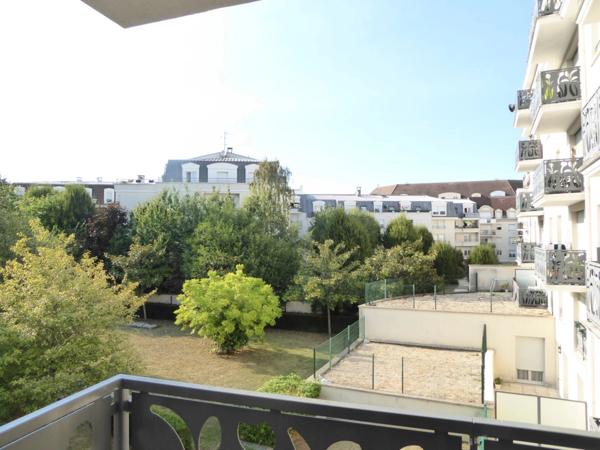 Appartement 2 pièces 48m² avec parking centre ville et gare