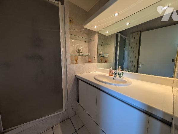 VALENCE- APPARTEMENT T4, 152 m² + garage