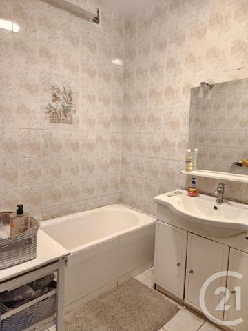 Appartement F5 à vendre  5 pièces - 85 m2 VILLEURBANNE - 69