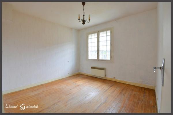Maison à vendre de plain pied 3 chambres sur la commune de Saint Antoine de Breuilh (24)