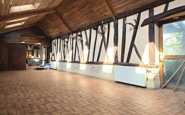 Maison à vendre    2 pièces • 330 m2 Chépy